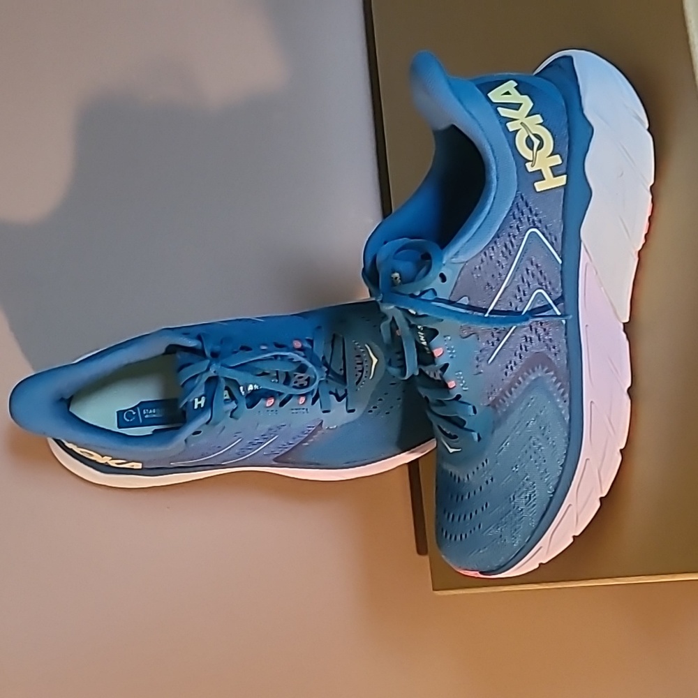 Hoka Women's Teal and White Athletic Shoes